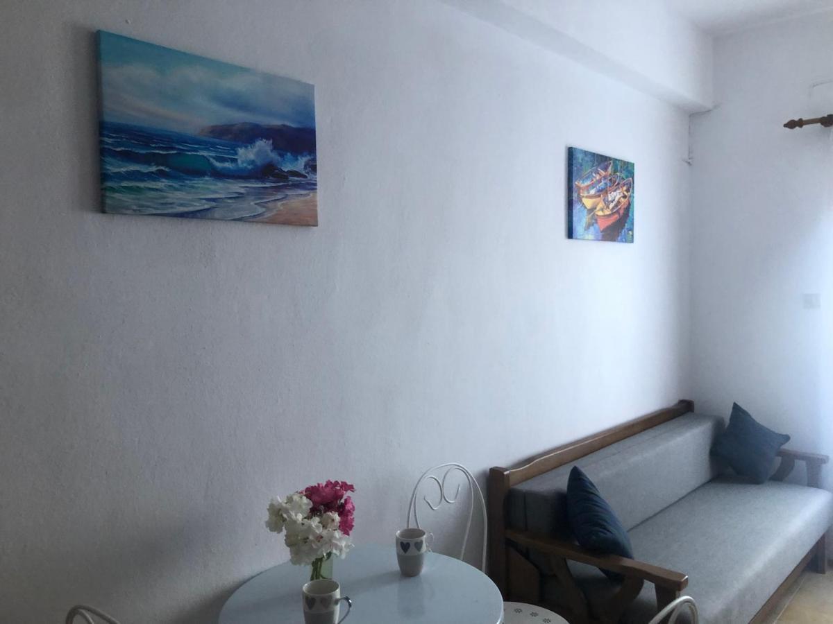 Jonny O, Apartment By The Sea Loutraki  Exterior foto
